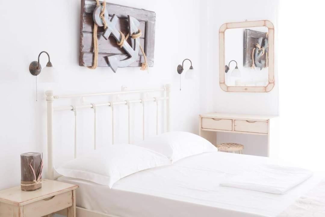 Fragias Studios & Apartments Naxos City Екстер'єр фото