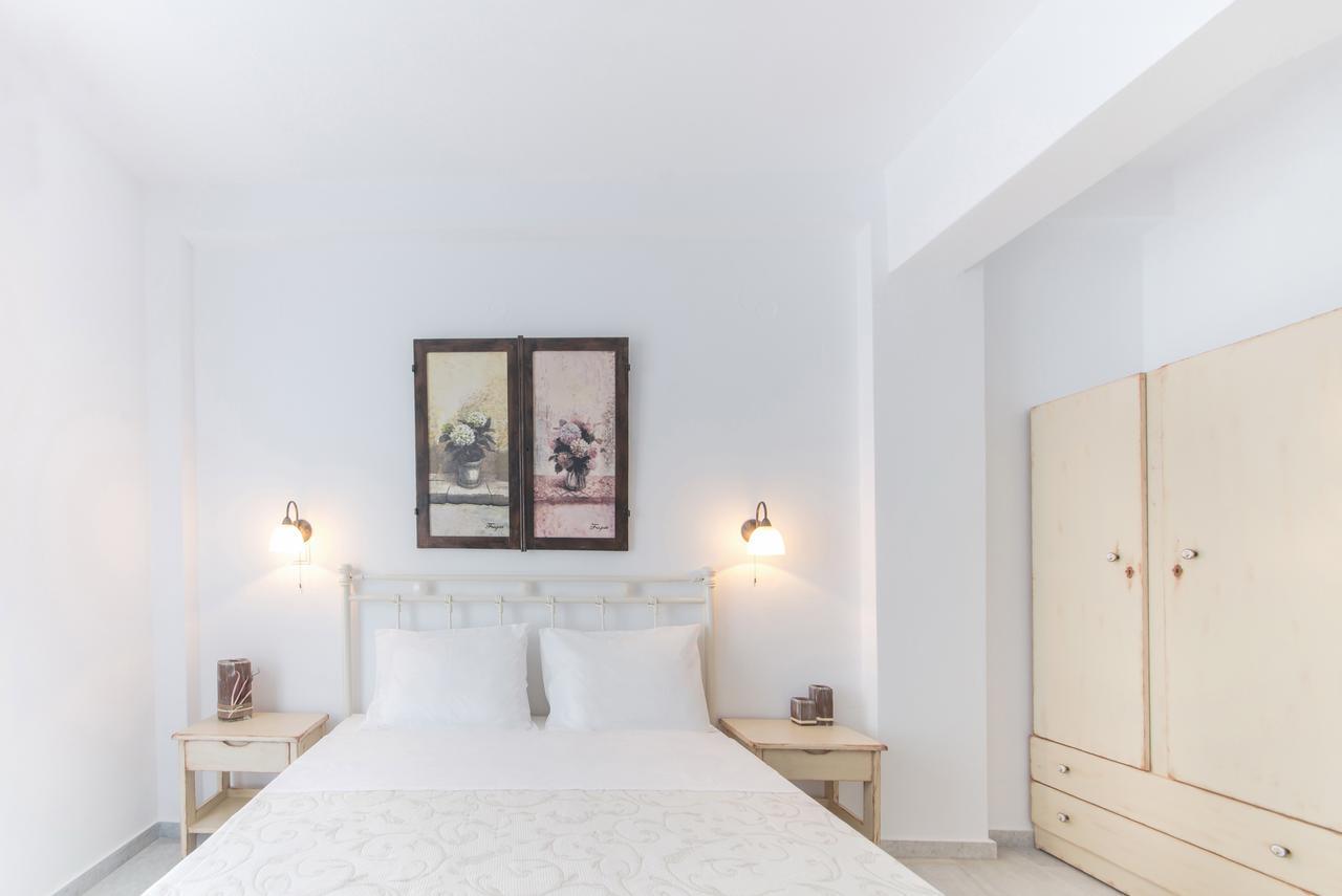 Fragias Studios & Apartments Naxos City Екстер'єр фото