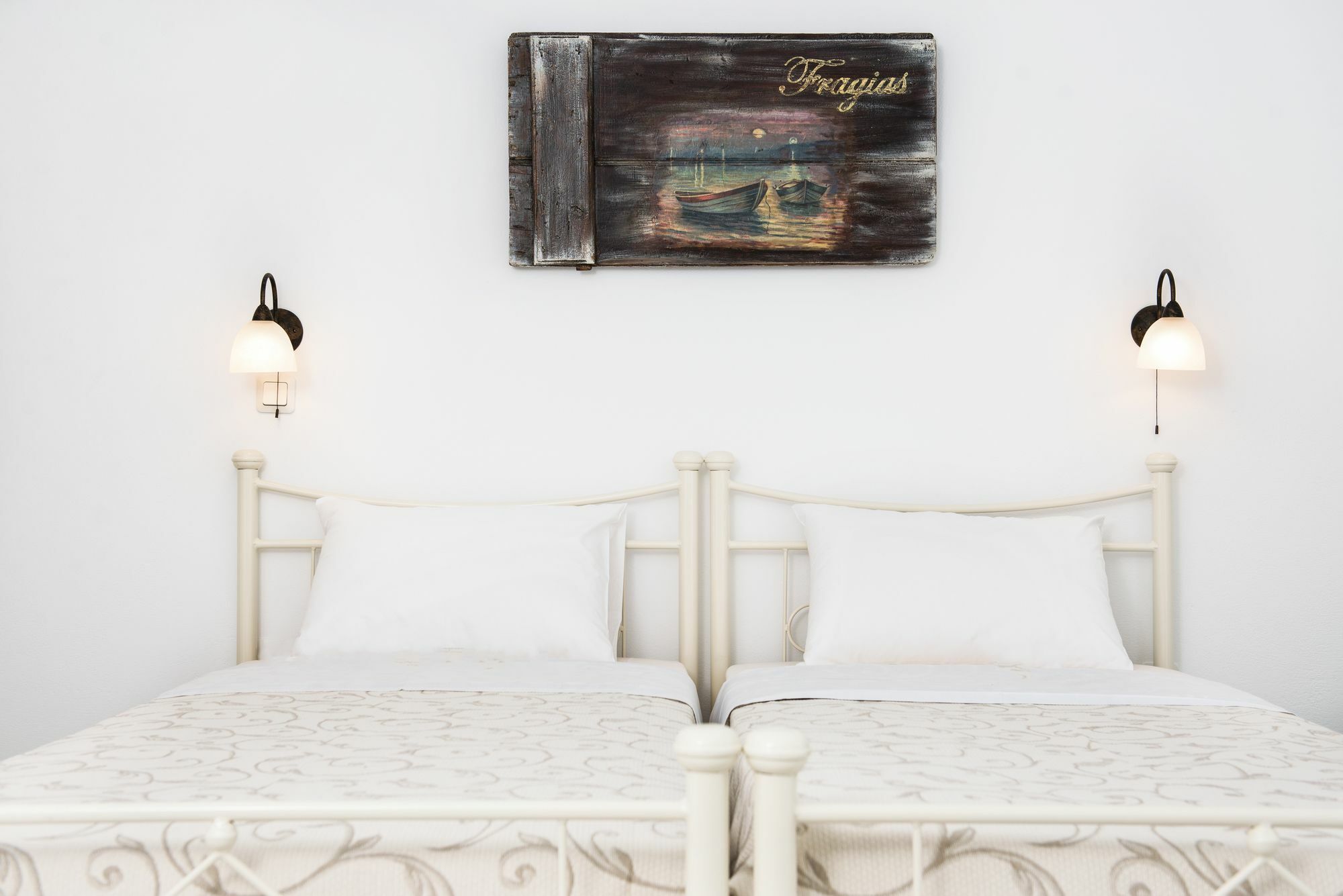 Fragias Studios & Apartments Naxos City Екстер'єр фото