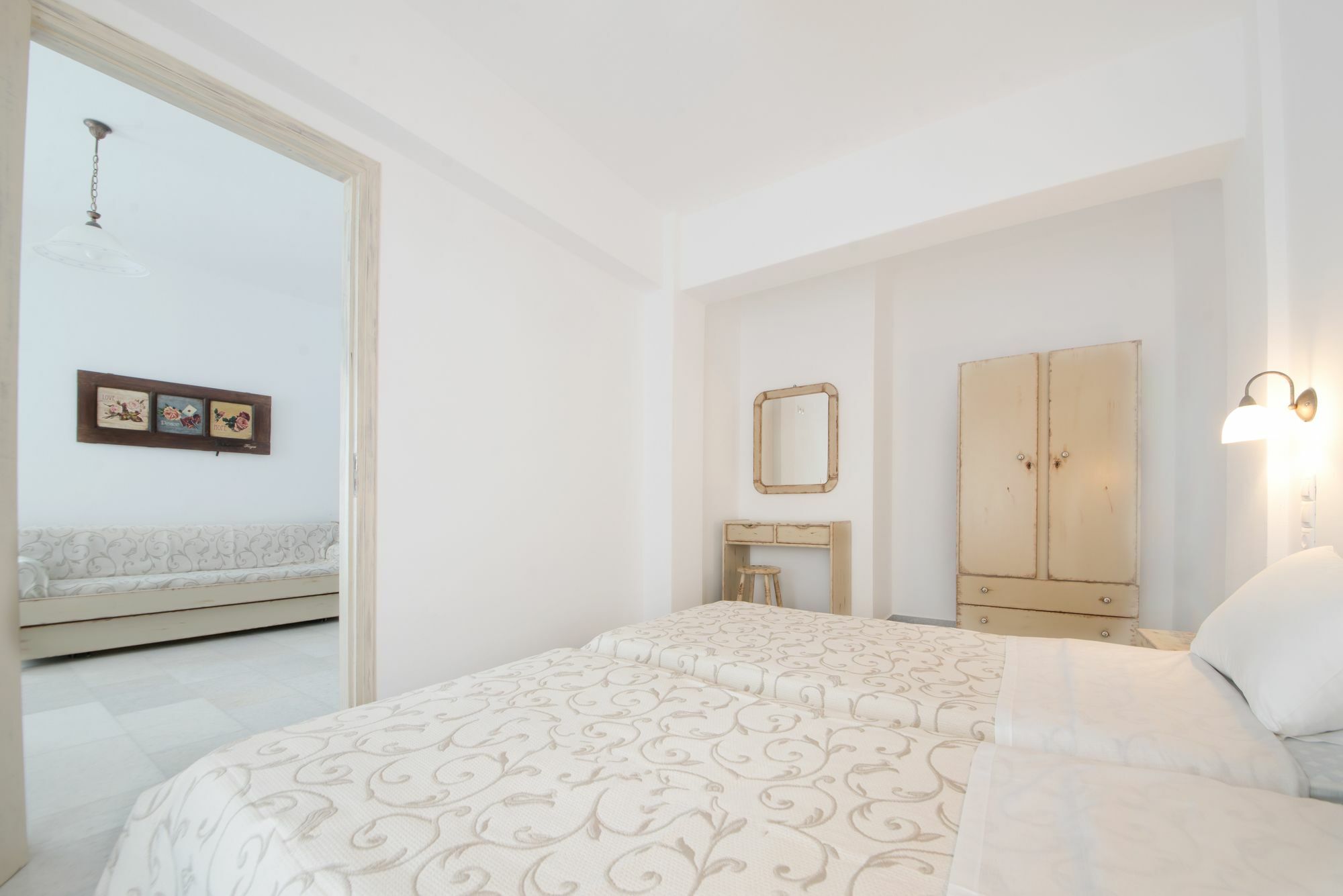 Fragias Studios & Apartments Naxos City Екстер'єр фото