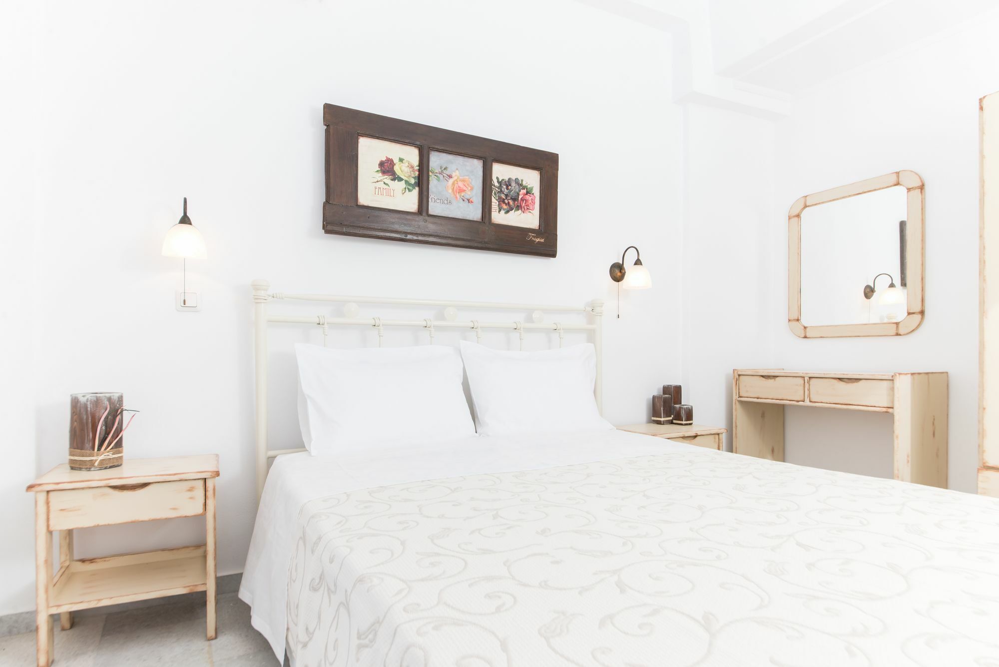 Fragias Studios & Apartments Naxos City Екстер'єр фото